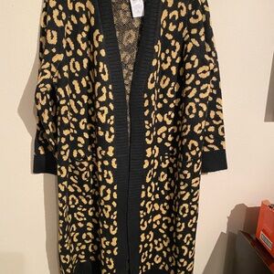 Torrid Black and Tan Leopard Print Cardigan NWT